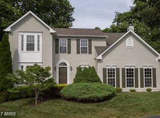 7926 Eagle View Dr, Chesapeake Beach, MD 20732