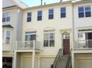 46371 Utica Sq, Sterling, VA 20165