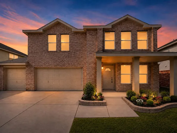 525 Del Mar Dr, Ponder, TX 76259