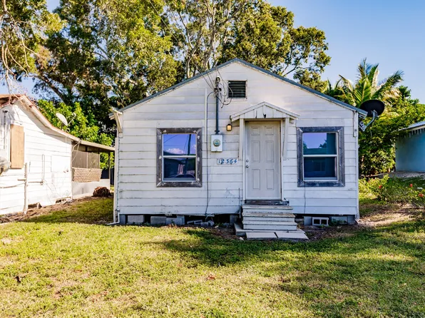 12364 Lakeshore Drive, Canal Point, FL 33438