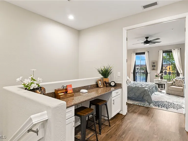 11908 Izarra Way #7005 — Photo 14