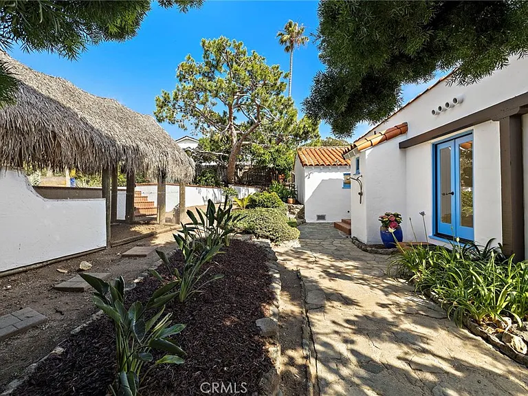 4 Camel Point Dr — Photo 30