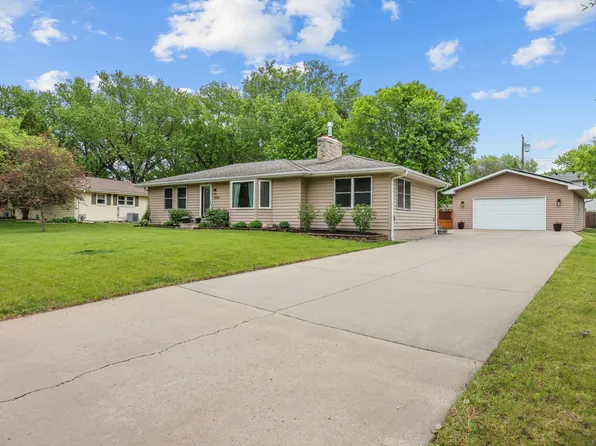 10101 Harrison Rd, Bloomington, MN 55437