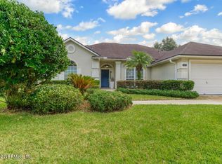 2421 Cedar Trace Dr W, Jacksonville, FL 32246