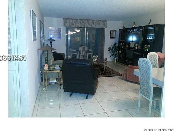 2nd image of 315 SE 11th Ter APT 101