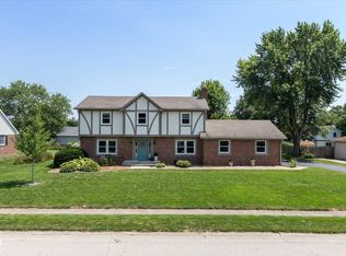 12705 Brookshire Pkwy, Carmel, IN 46033