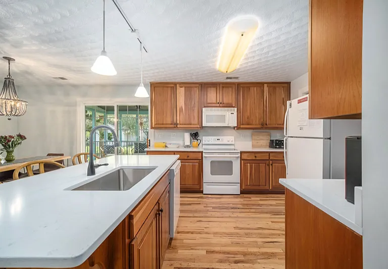 312 W Cooper Ave — Photo 9