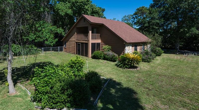1st image of 3026 Moore Dr