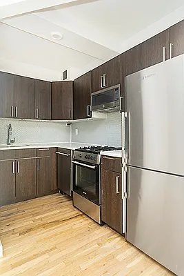 Rented by Living New York | media 20