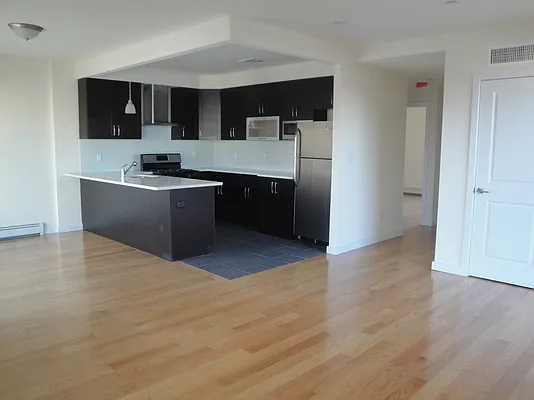 Sold by Bouklis Group | media 12