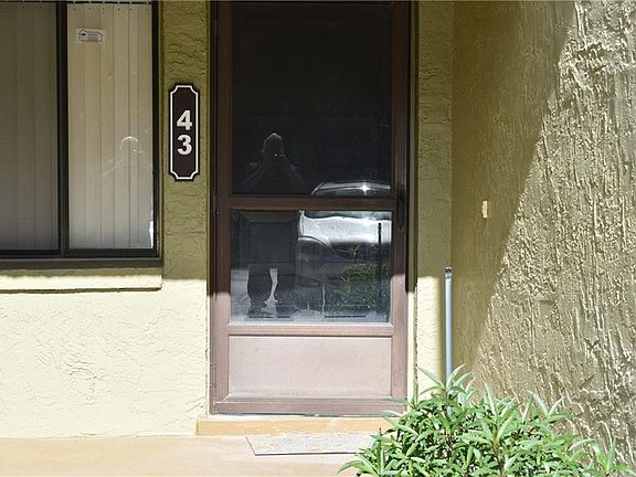 4th image of 5 Escondido Cir Unit 43