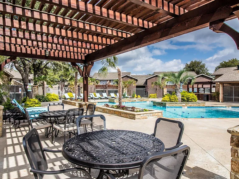 Soak up the sun or take a dip in our sparkling resort-style pool.