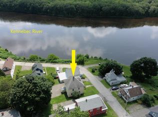 4 King St, Fairfield, ME 04937