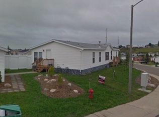 1811 N Valley Loop, Bismarck, ND 58503