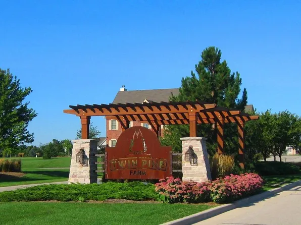 N82W27734 MARSHALL DRIVE, Hartland, WI 53029