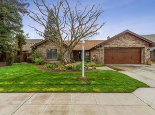 767 E Wood Duck Cir, Fresno, CA 93730