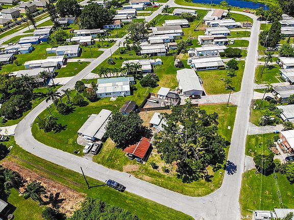 5th image of 509 N Domino Dr