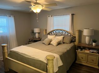 187 N A St, Centerton, AR 72719