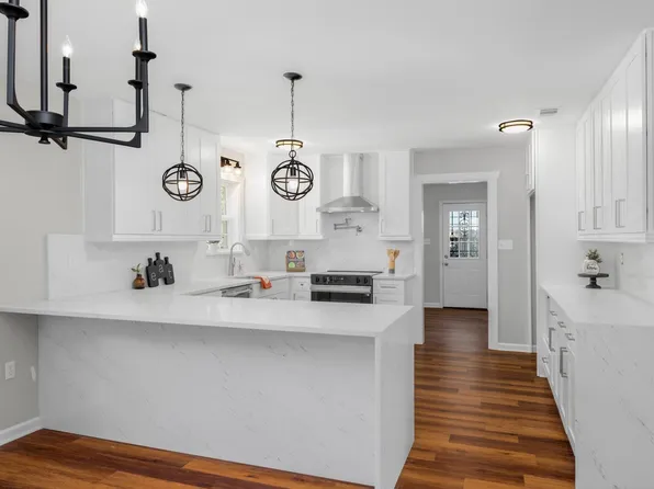 4135 Kerwin Dr, Memphis, TN 38128