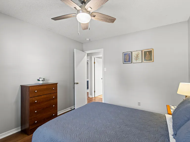 106 Willow Grove Ct — Photo 22