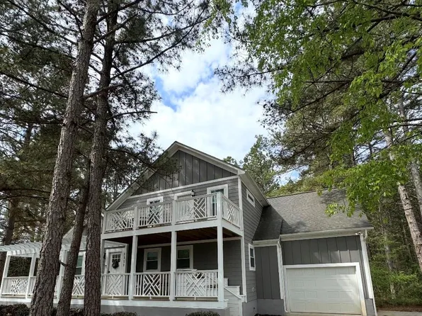 5111 Stockbridge Dr, Mount Holly, NC 28120