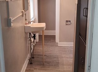 842 Lake Ave #102, Fort Wayne, IN 46805