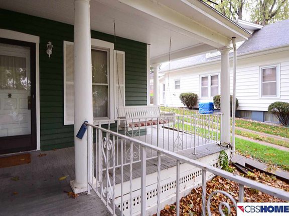 3rd image of 918 Avenue D