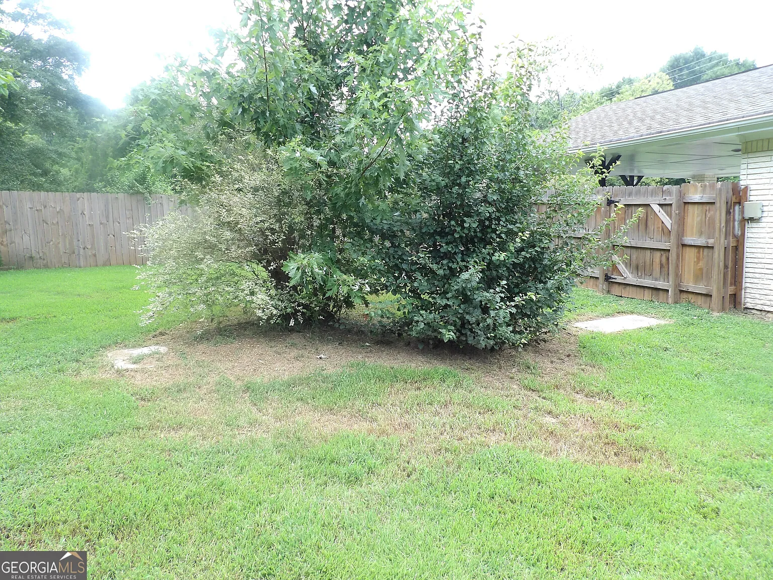 3 bed, 1.5 bath, 1056 sqft, $1,875 — Photo 4