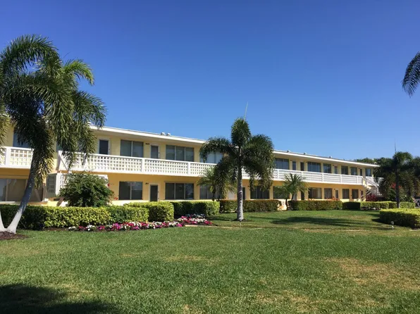 473 12th Ave S, Naples, FL