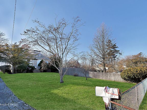 3rd image of 68 Smith St