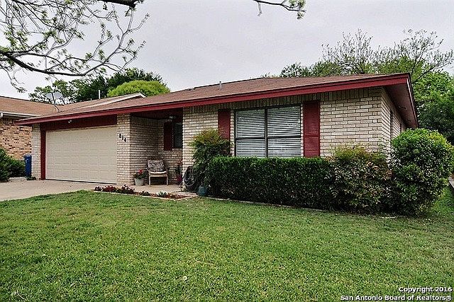1st image of 814 Laura Belle Dr N
