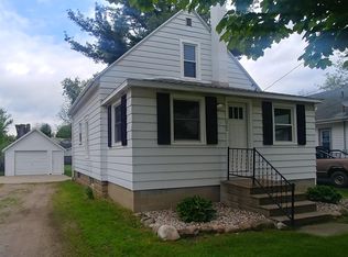 2047 Delhi St NE, Holt, MI 48842