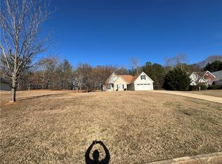 3720 Scotland Ln, Snellville, GA 30039