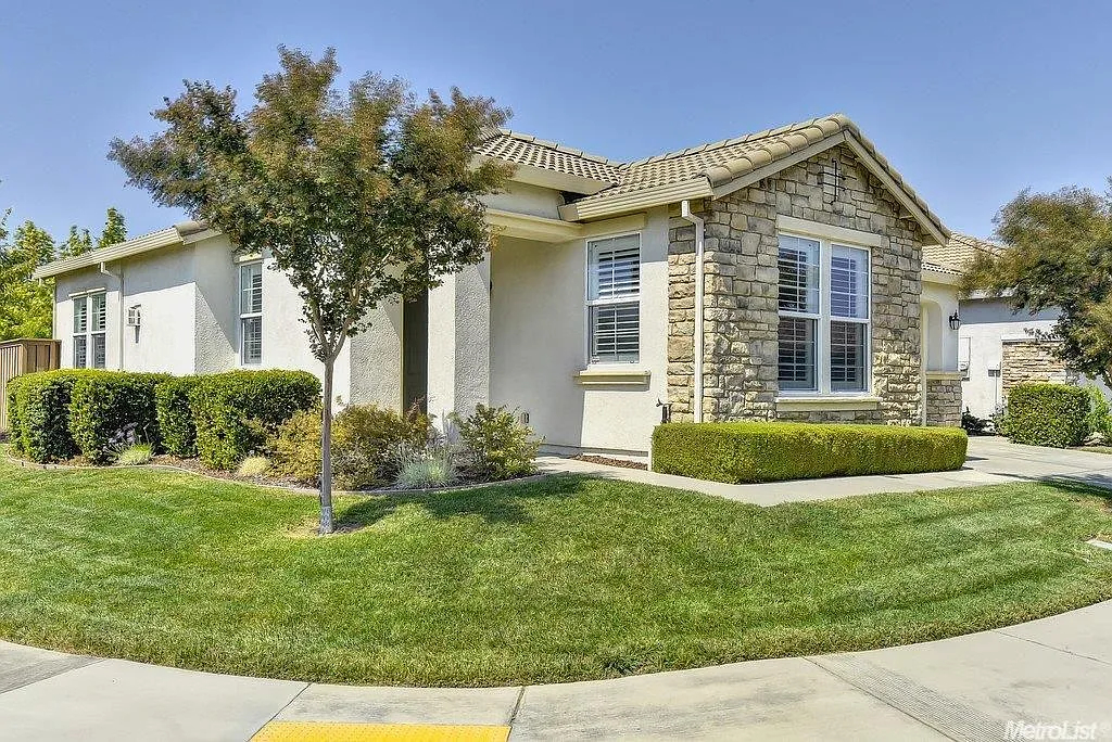 4425 Red Sea Ln photo 1