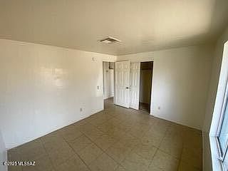 5th image of 2561 W Vereda De La Manana