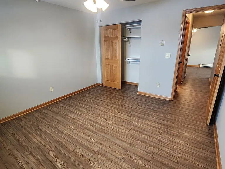 8 Unit At 3509 93rd St — Photo 16
