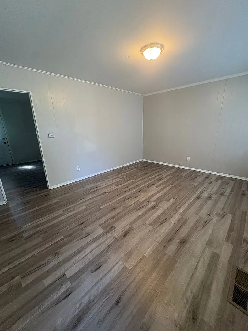 3 Bedroom/1 Bath Home in Trotwood — Photo 4
