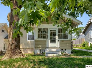 4362 Pacific St, Omaha, NE 68105