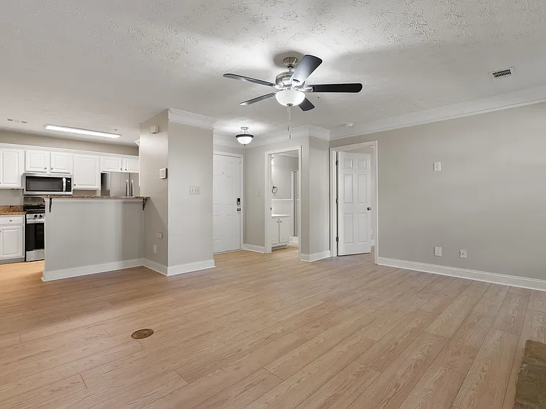 1364 Keys Crossing Dr NE #1364 — Photo 2
