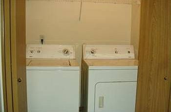 4th image of 2728 99th Ave NE #B