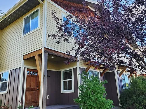 374 Kimball Ave #A Photo 1