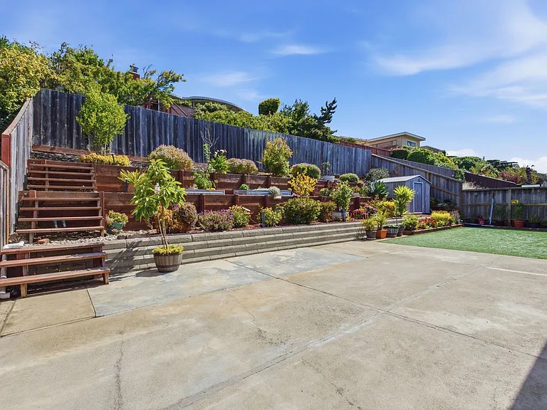 760 Cottonwood Ave — Photo 30