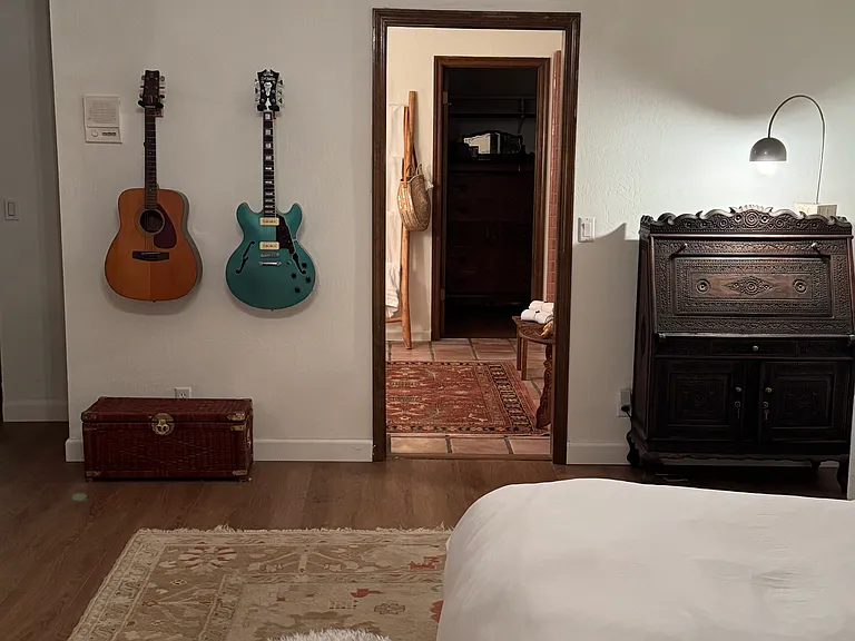 4089 Sunset Ln — Photo 7