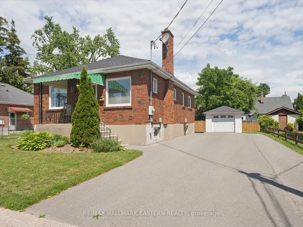 522 King George St, Peterborough, ON K9J 1S4
