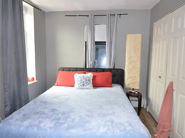 11 Blackwood St #33 — Photo 10