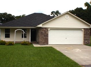 5085 Queen Chapel Rd, Dalzell, SC 29040