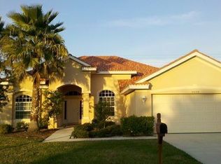 5008 Old Pond Dr, Naples, FL 34104