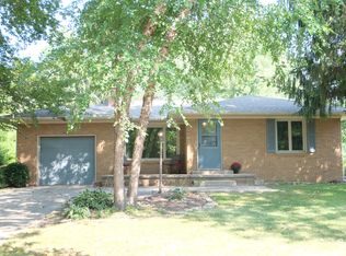 910 Elm Dr, West Lafayette, IN 47906