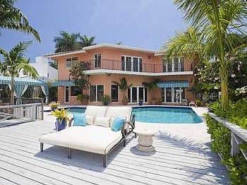 3rd image of 7520 Miami View Dr
