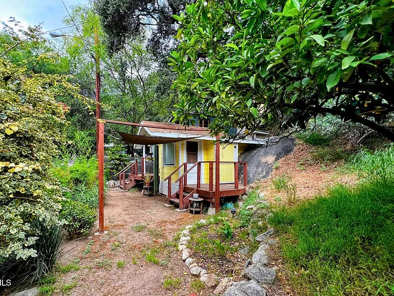 586 Los Rocas Dr — Photo 25